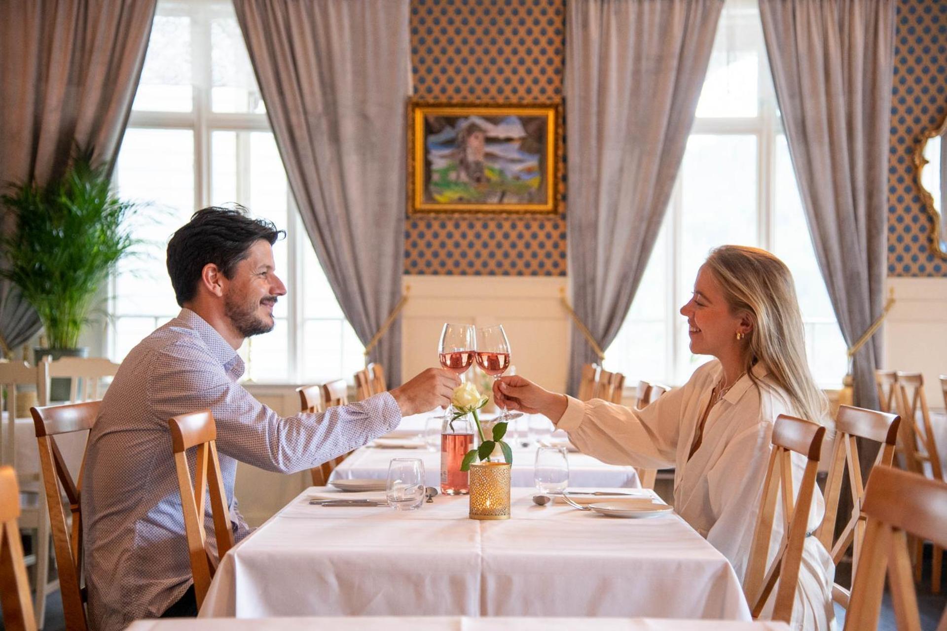 Visnes Hotel Stryn Bagian luar foto